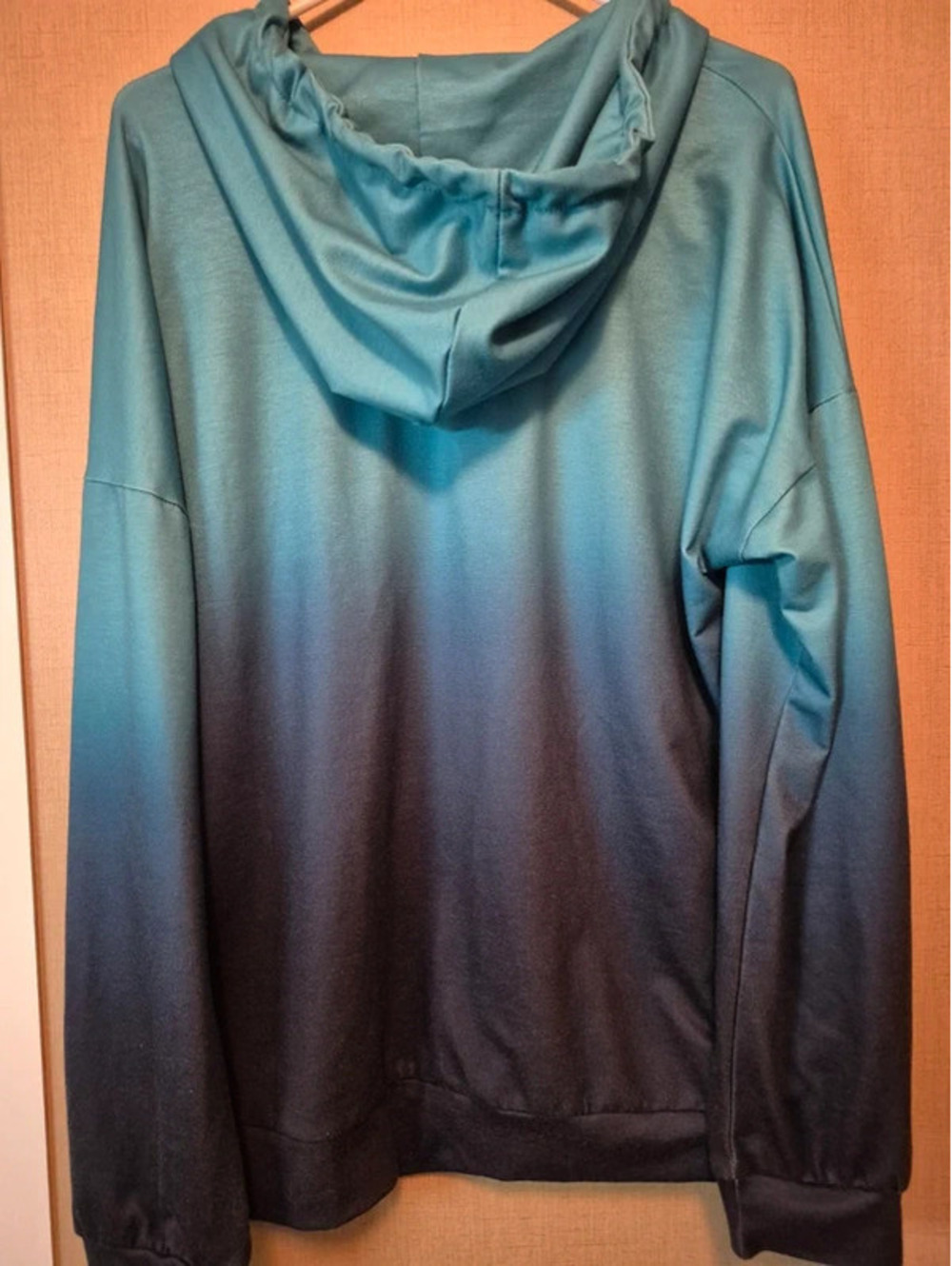 Women's XL Turquoise to Black Gradient Button-Up Hoodie Shirt, New w/o - Picture 2 of 3